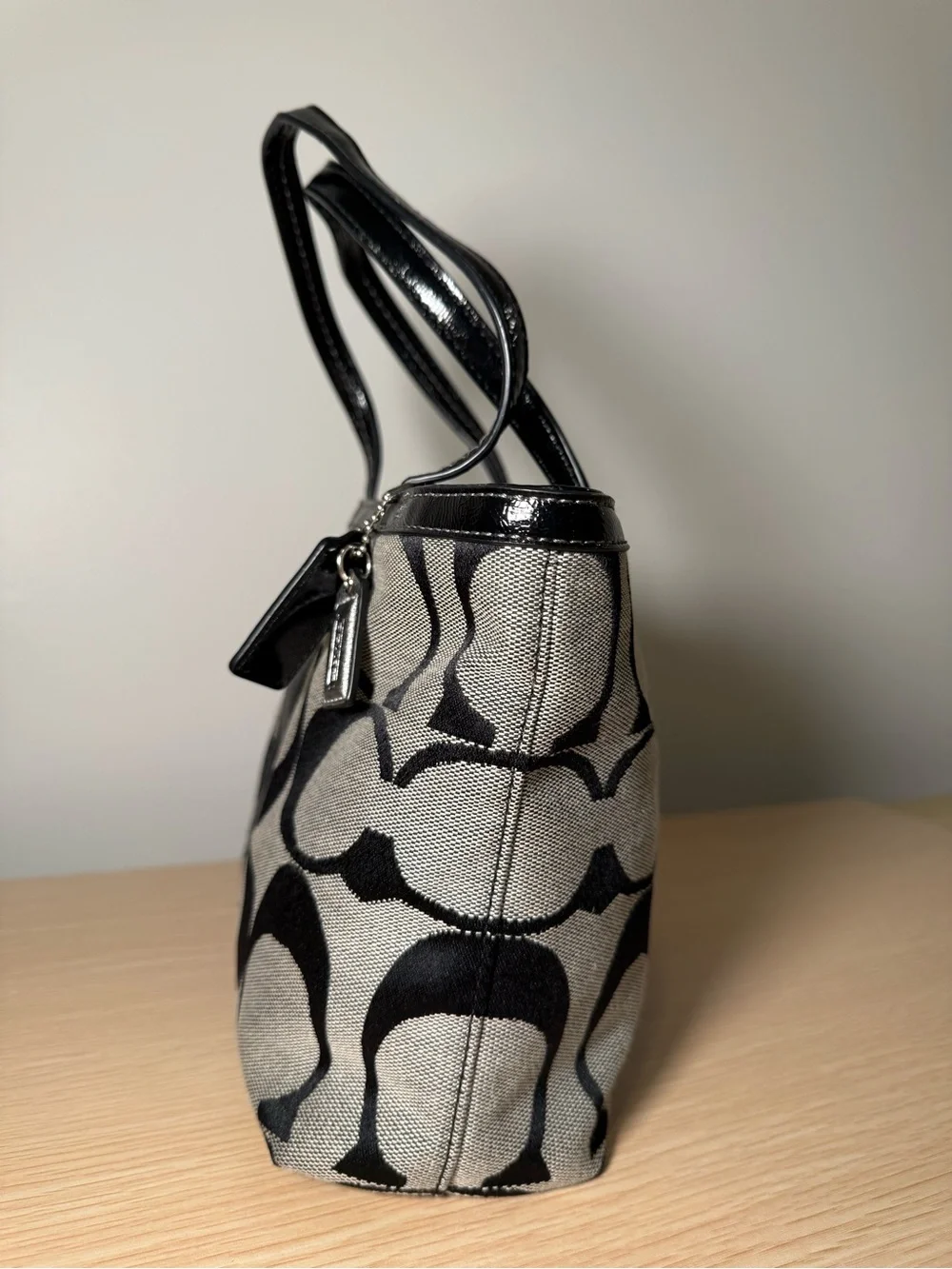 Vintage Y2K Coach Signature Stripe Small Tote Bag Black/Gray Jacquard F15112